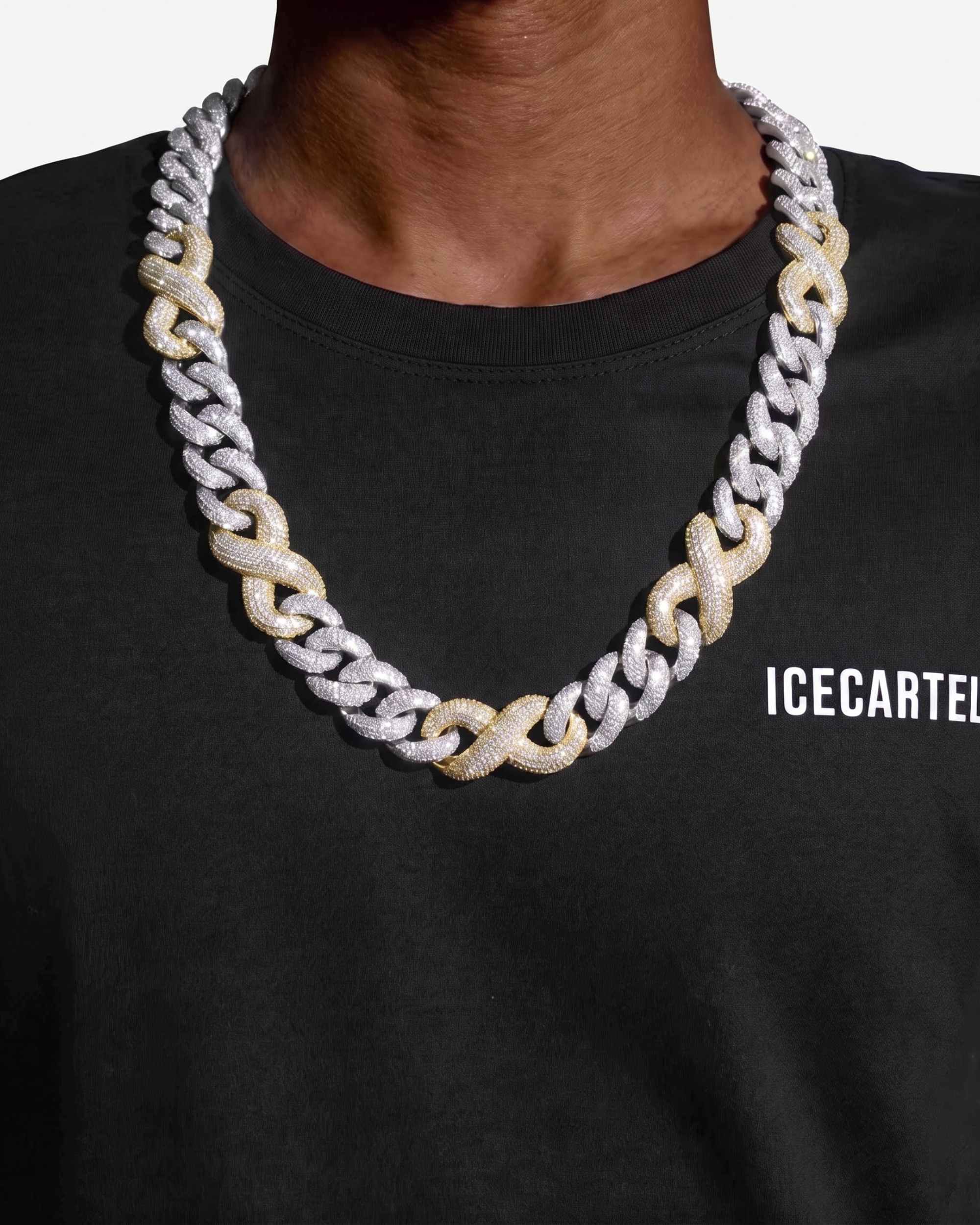 20MM Moissanite Infinity Link Chain 14K Gold (view 21 of 26)