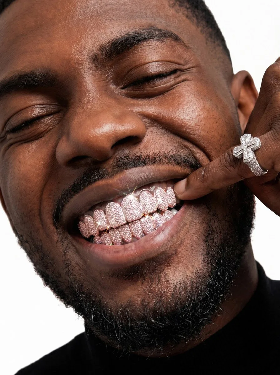 8 on 8 VVS Moissanite Diamond Grillz - in white gold (view 6 of 9)
