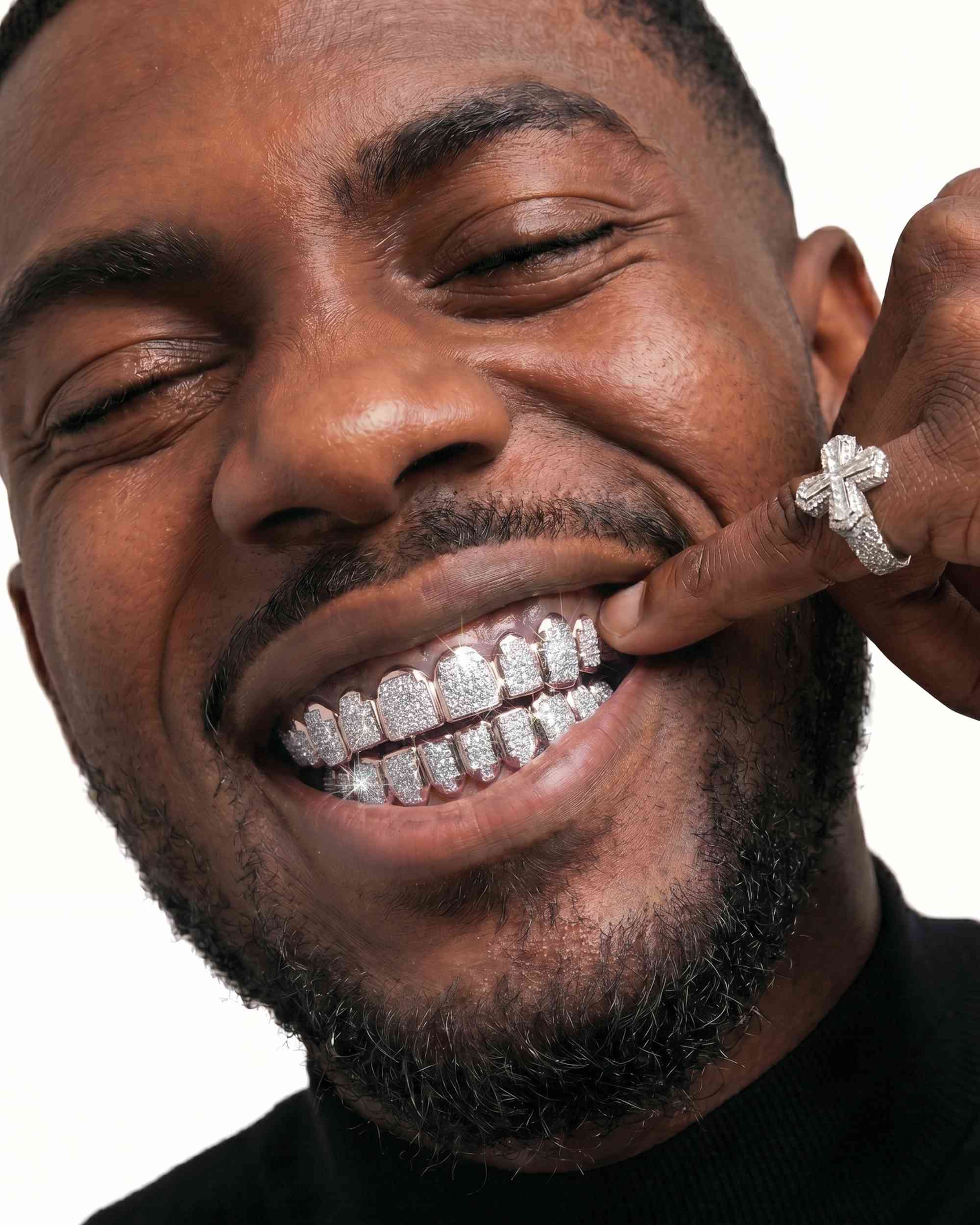 8 on 8 VVS Baguette Moissanite Diamond Grillz - in white gold (view 11 of 12)