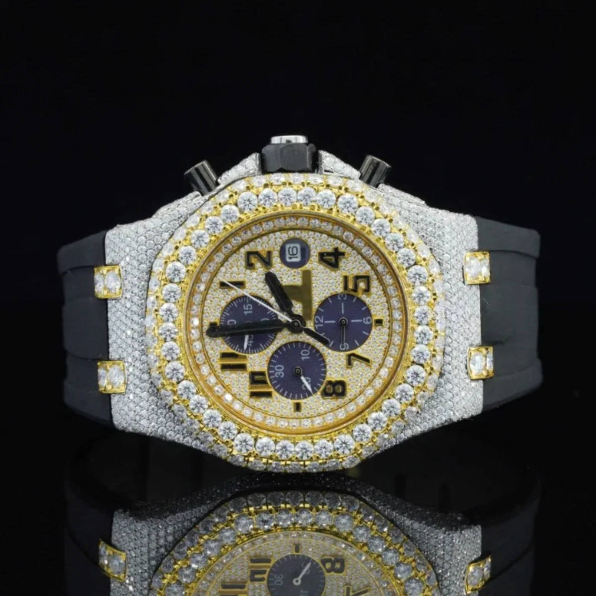 Charming Moissanite Watch With Black Rubber Belt and Chrono Function