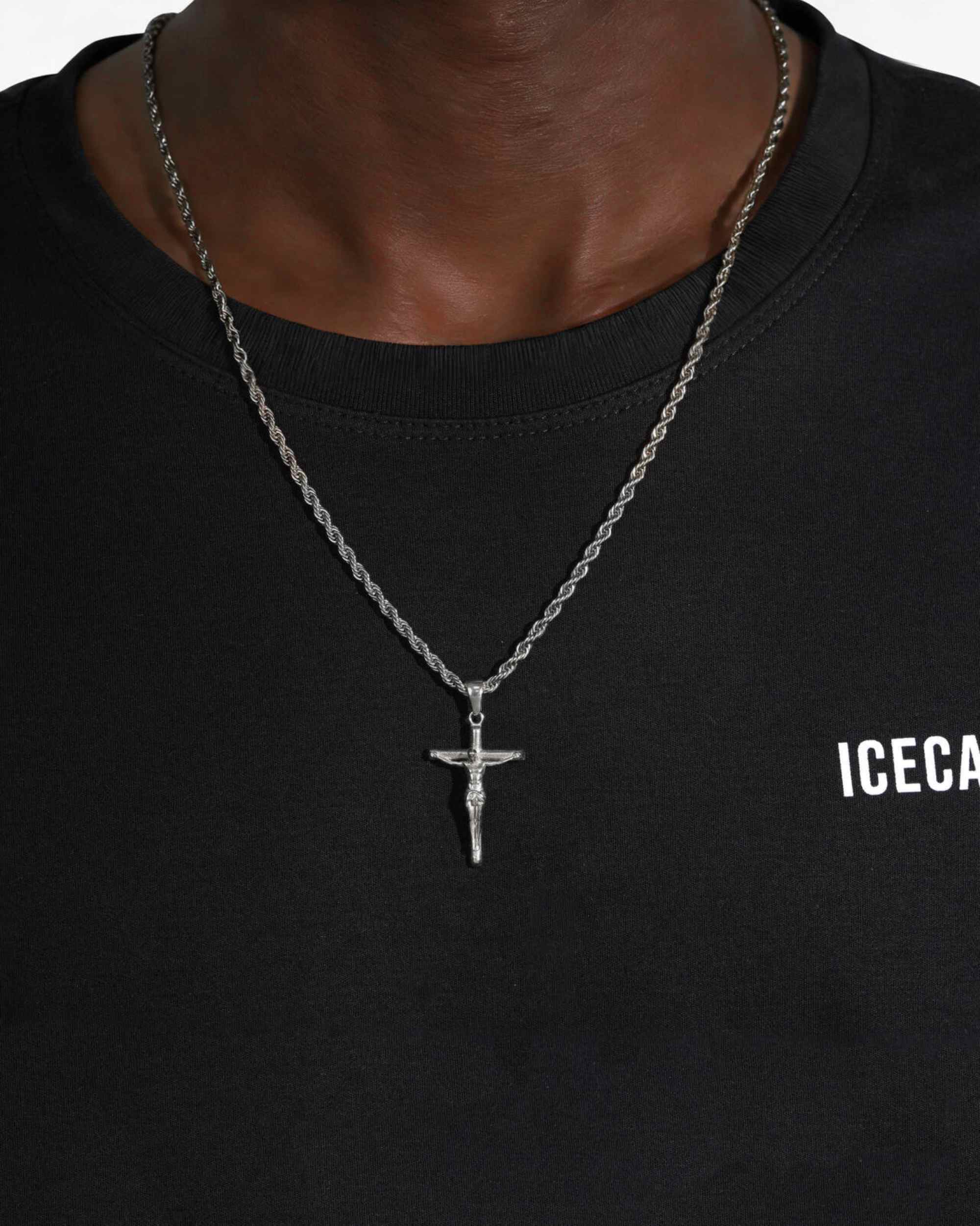Crucifix Pendant Silver (view 2 of 3)