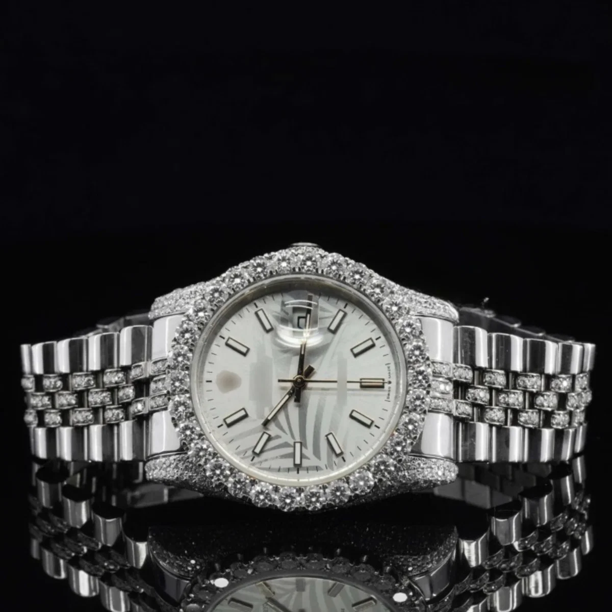 Exquisite Iced Out Moissanite Watch And Japan Automatic Movement Watch