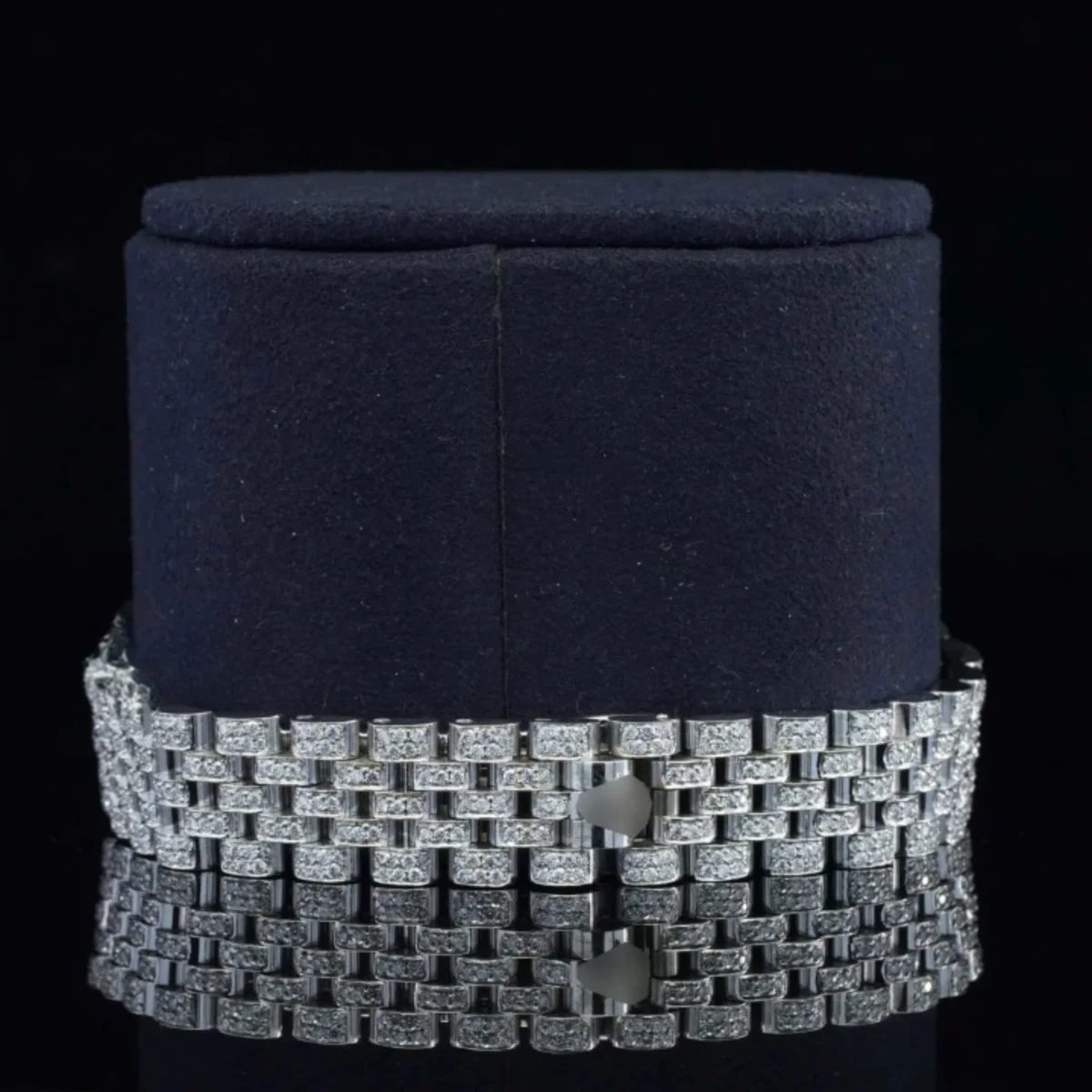 Iced Out Moissanite Watch Diamond Embellished Analog Fully Automatic Watch For Women (view 5 of 5)