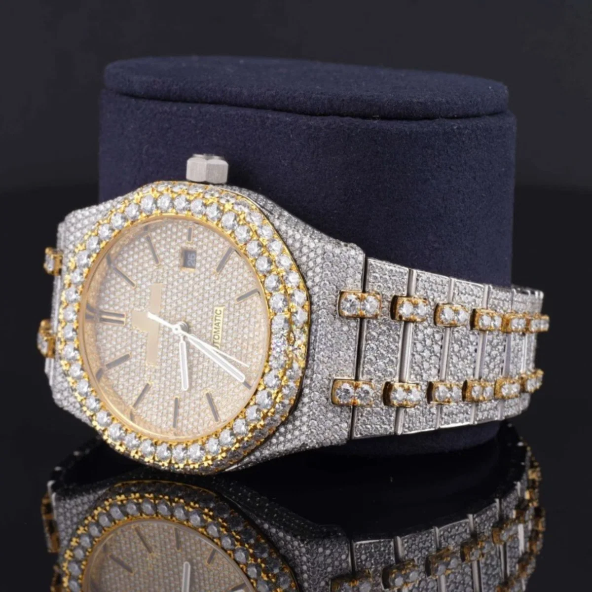 Japan Automatic Fabulous Iced Out Analog Moissanite Watch (view 6 of 7)
