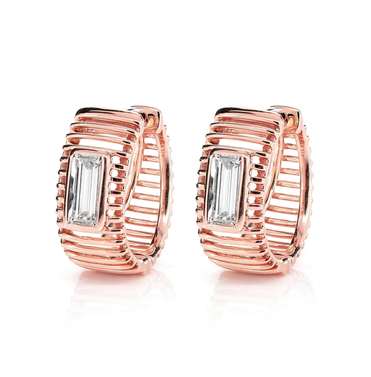 Lined Baguette Diamond Hoop Earrings - in yellow gold (view 5 of 6)