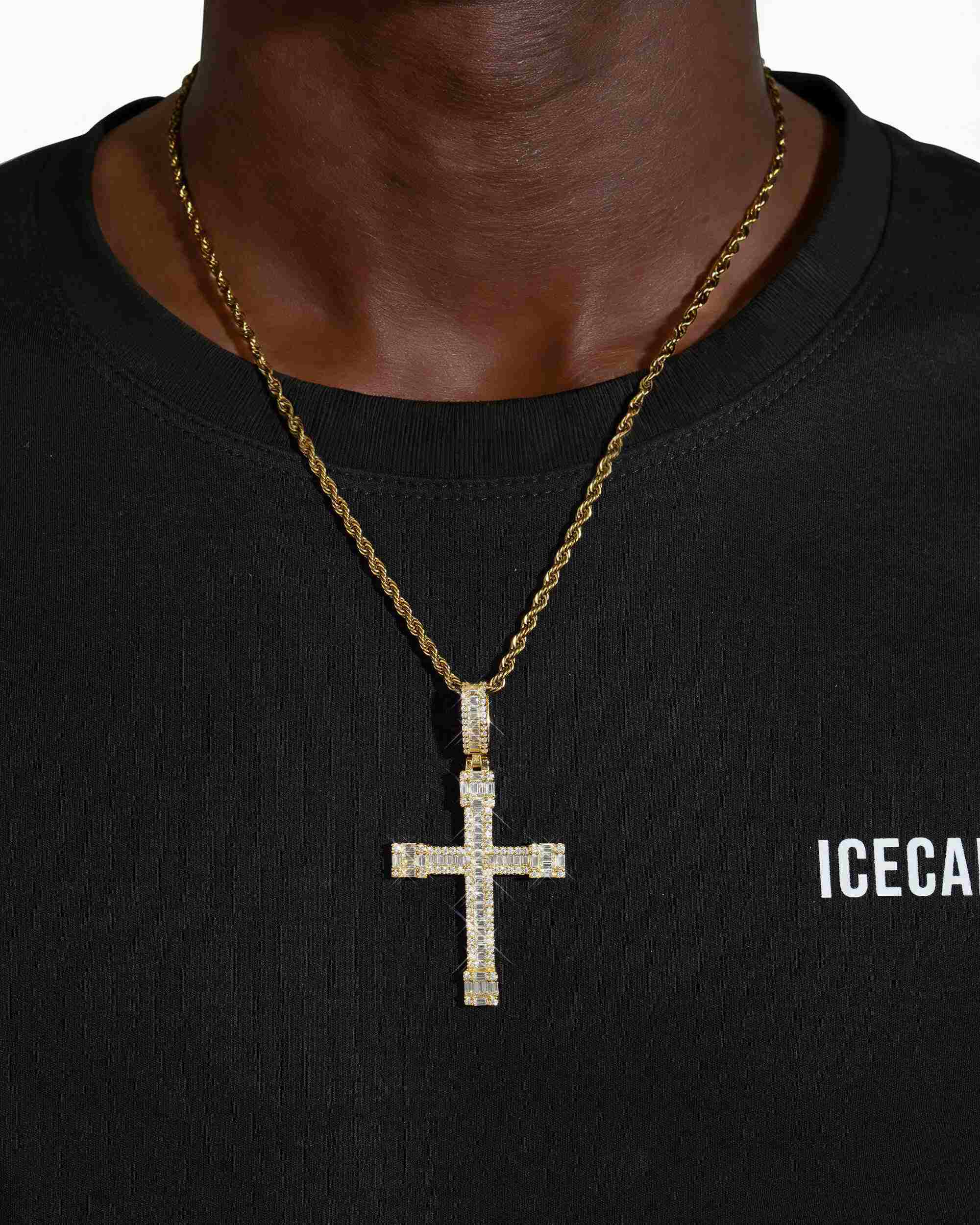 Moissanite Baguette Cut Cross Pendant 14K Gold (view 6 of 11)