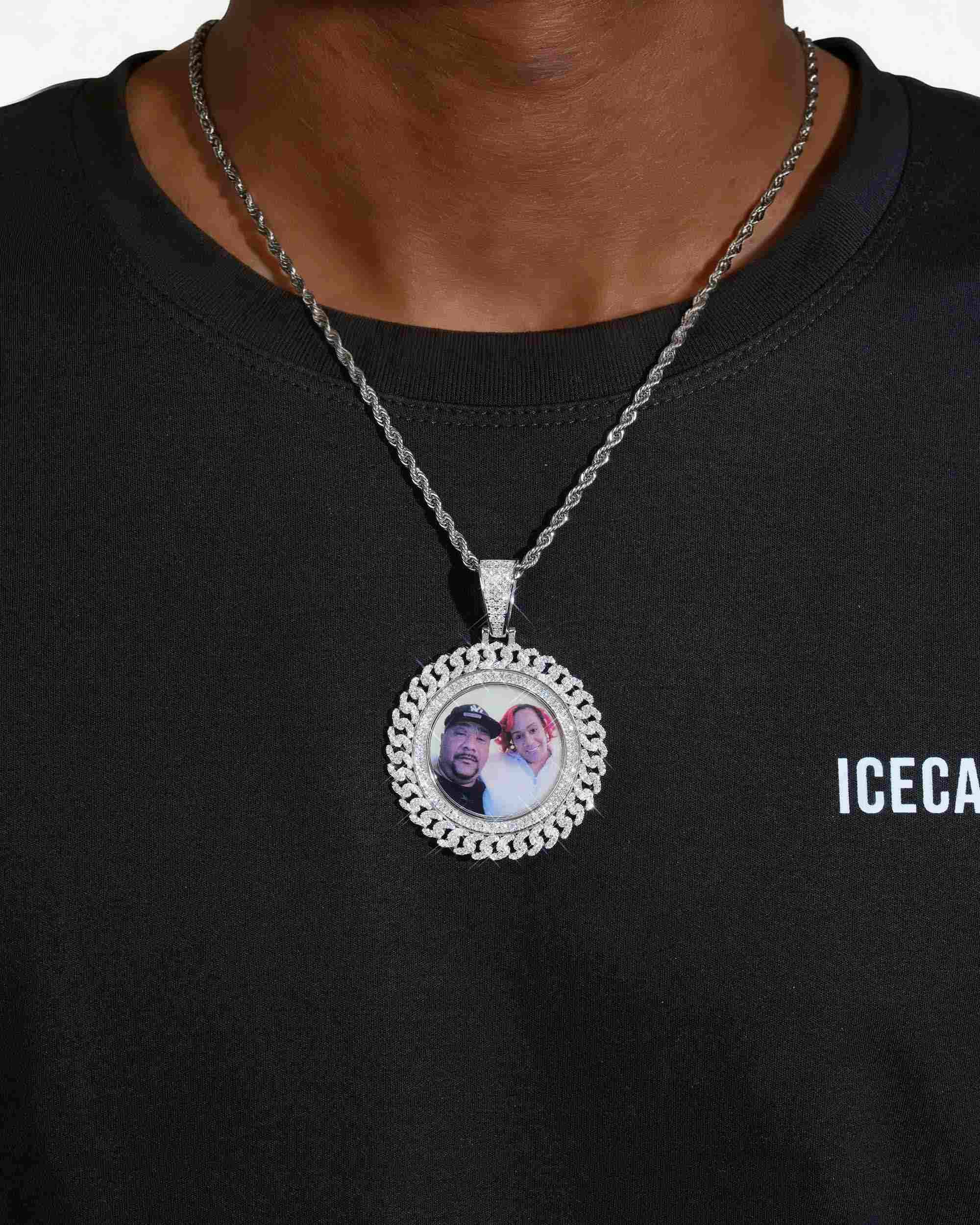 Moissanite Circle Cuban Photo Pendant - in 925 silver & moissanite (view 2 of 15)