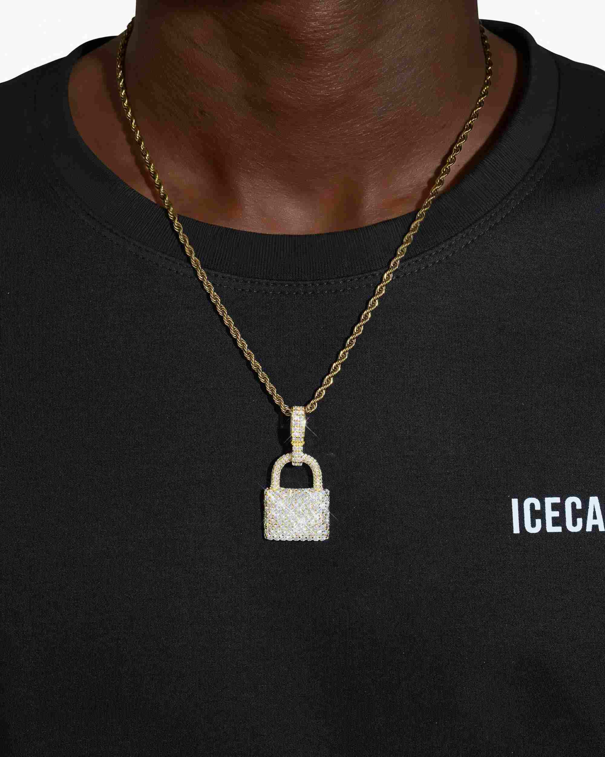 Moissanite Padlock Pendant 14K Gold (view 7 of 13)