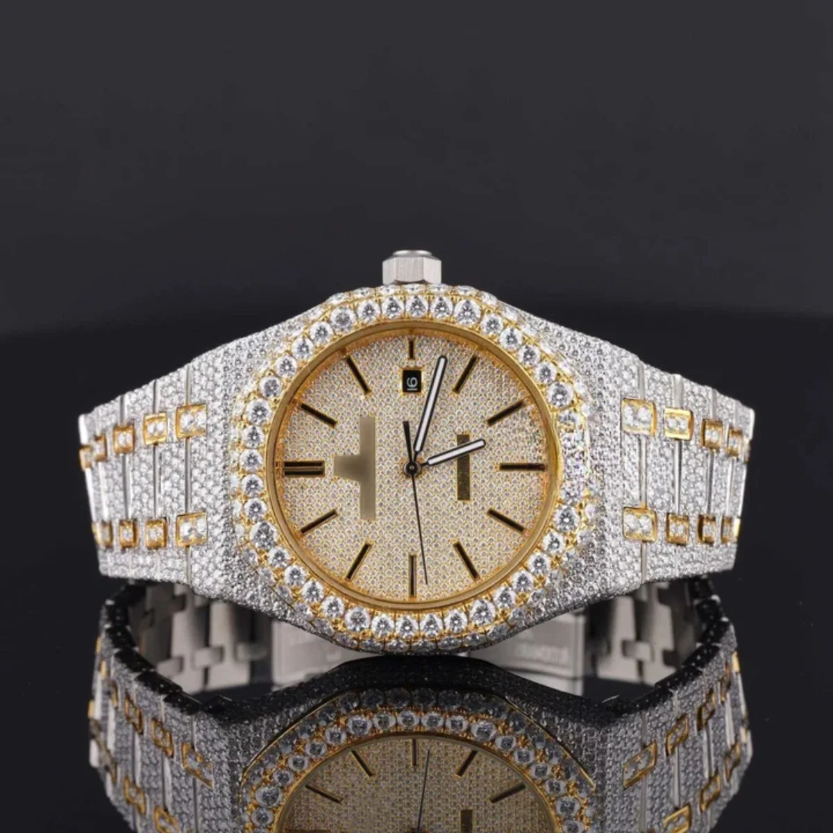 Round Dial Automatic Date Window Moissanite Watch For Men (view 4 of 8)
