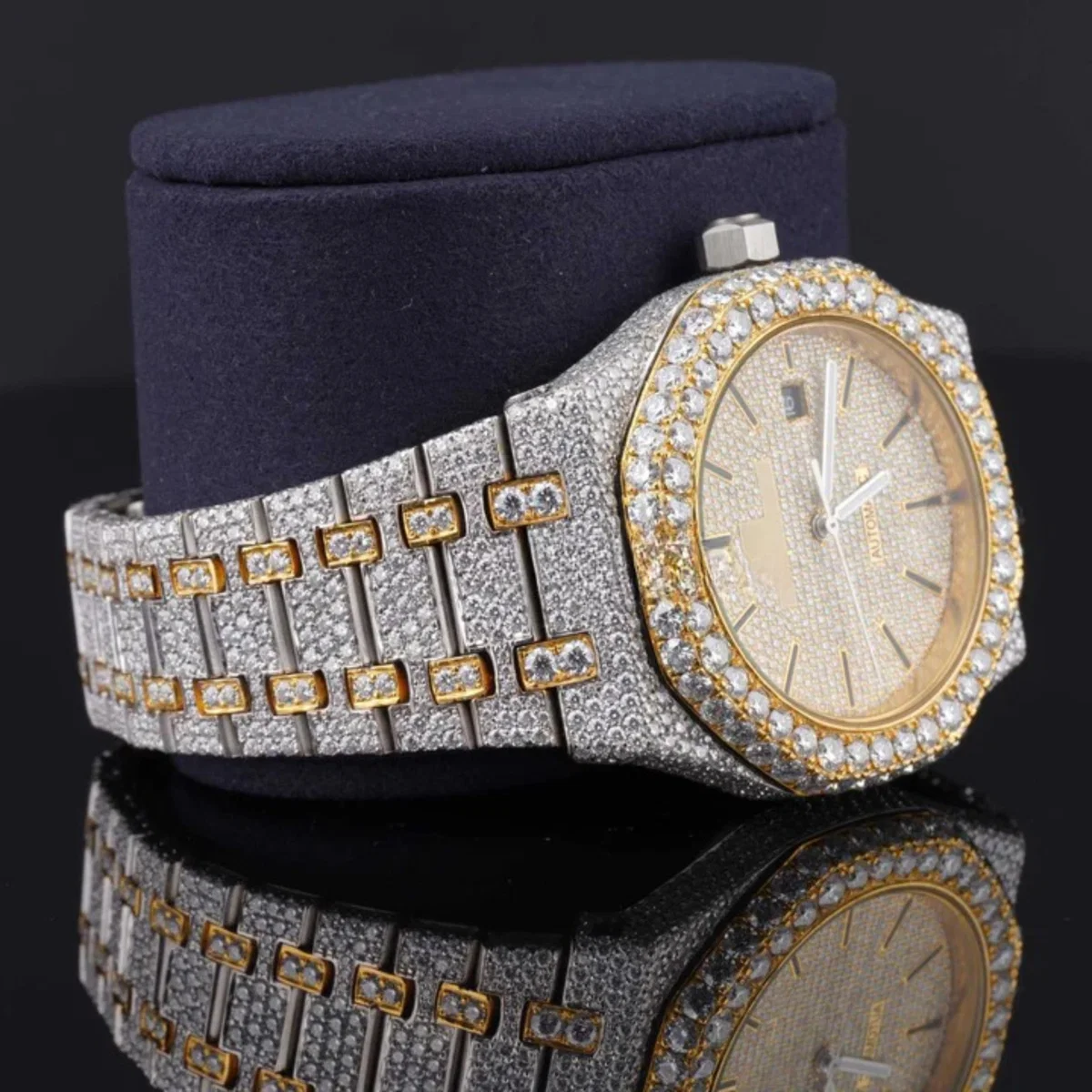 Round Dial Automatic Date Window Moissanite Watch For Men (view 6 of 8)