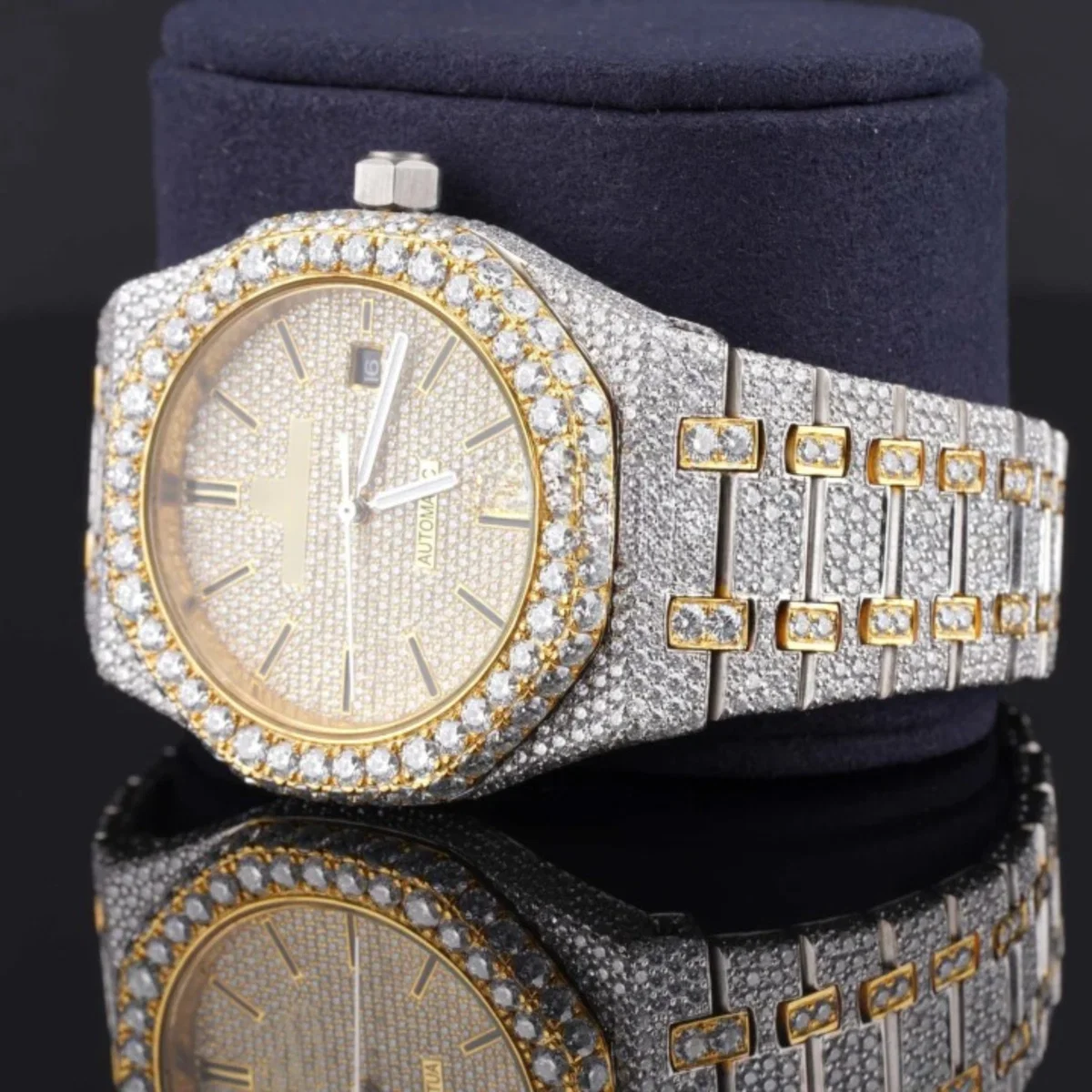 Round Dial Automatic Date Window Moissanite Watch For Men (view 7 of 8)