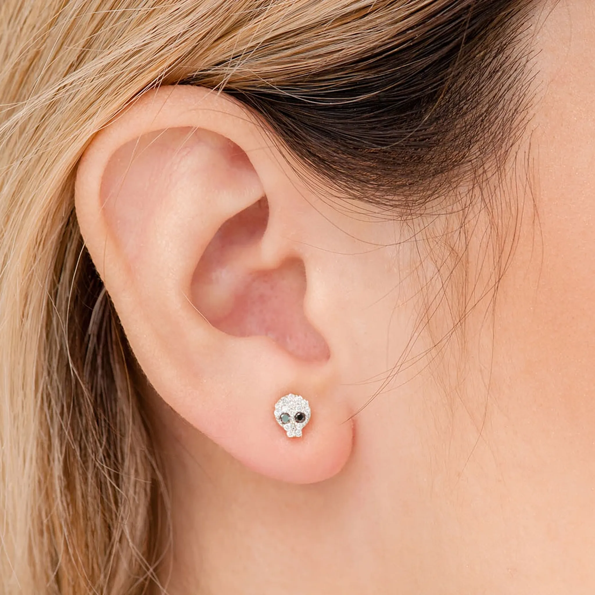 Skull Diamond Stud Earrings - in yellow gold (view 4 of 6)