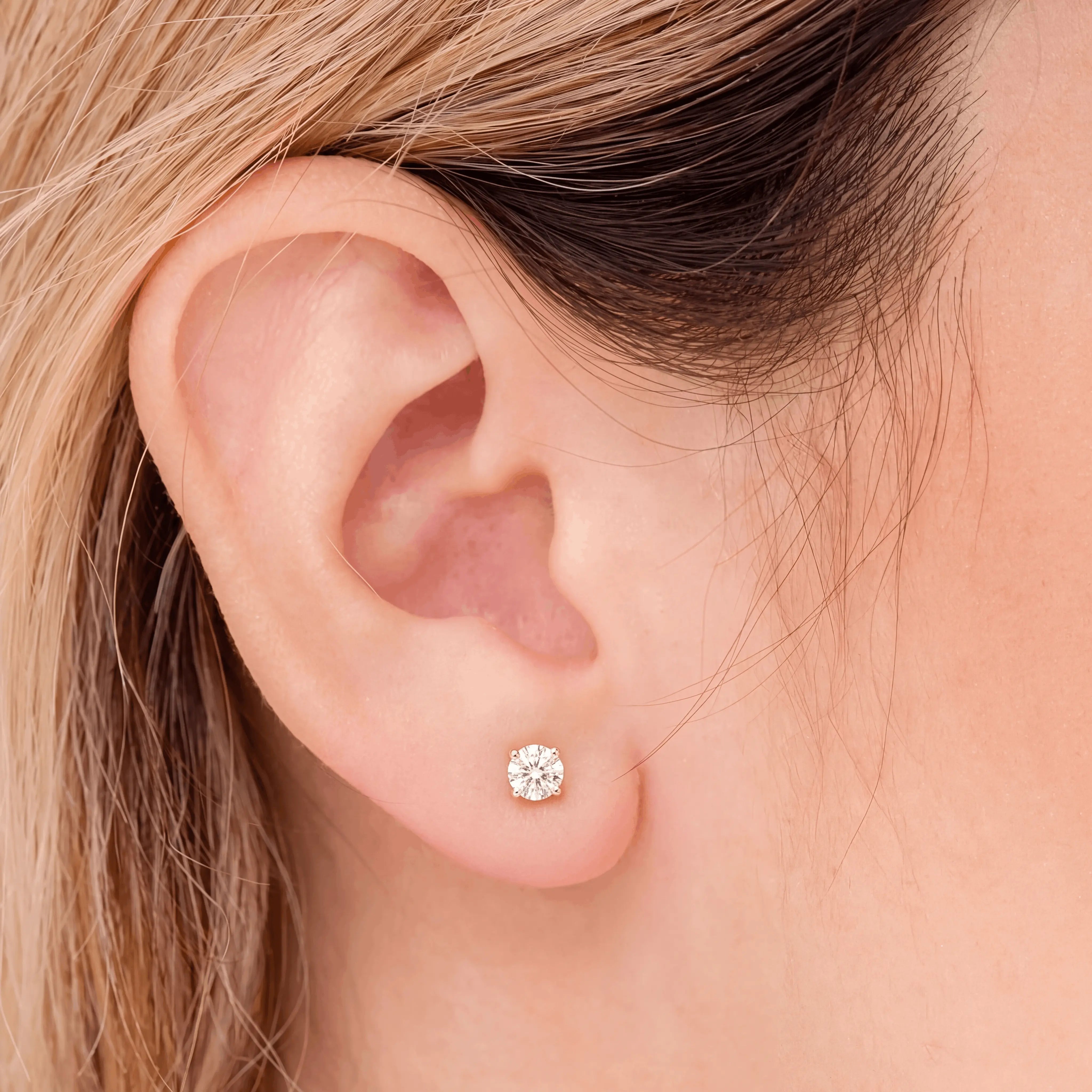 Solitaire Diamond Studs - earrings in yellow gold (view 9 of 21)