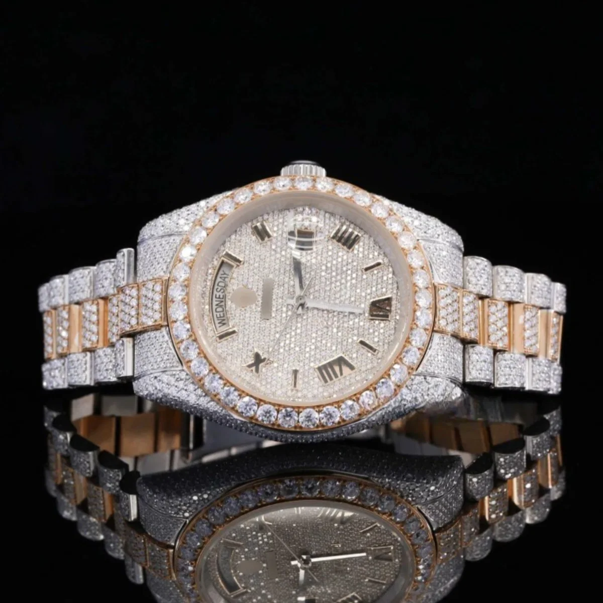 Stylish Full Body Diamond Iced Out Moissanite Watch Luxurious For Men