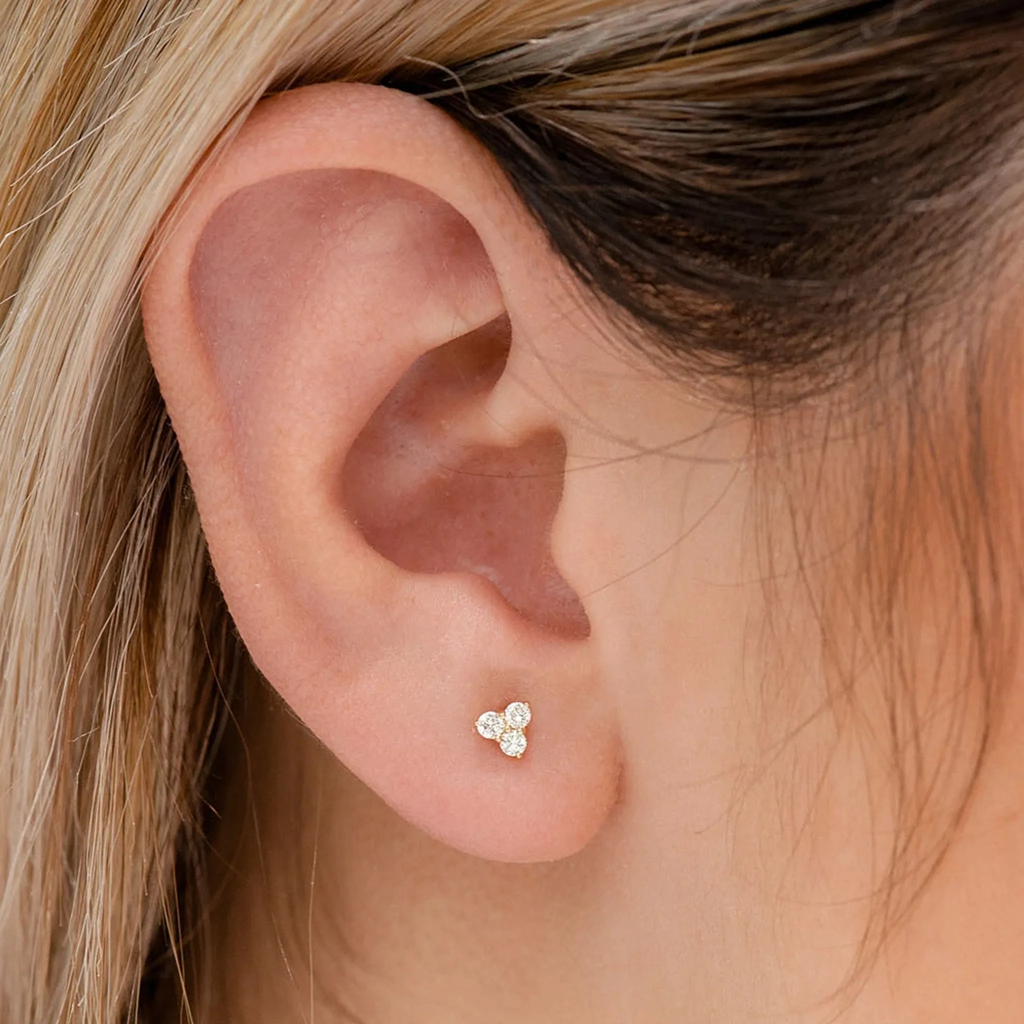 Triangle Diamond Studs - earrings in yellow gold (view 15 of 15)