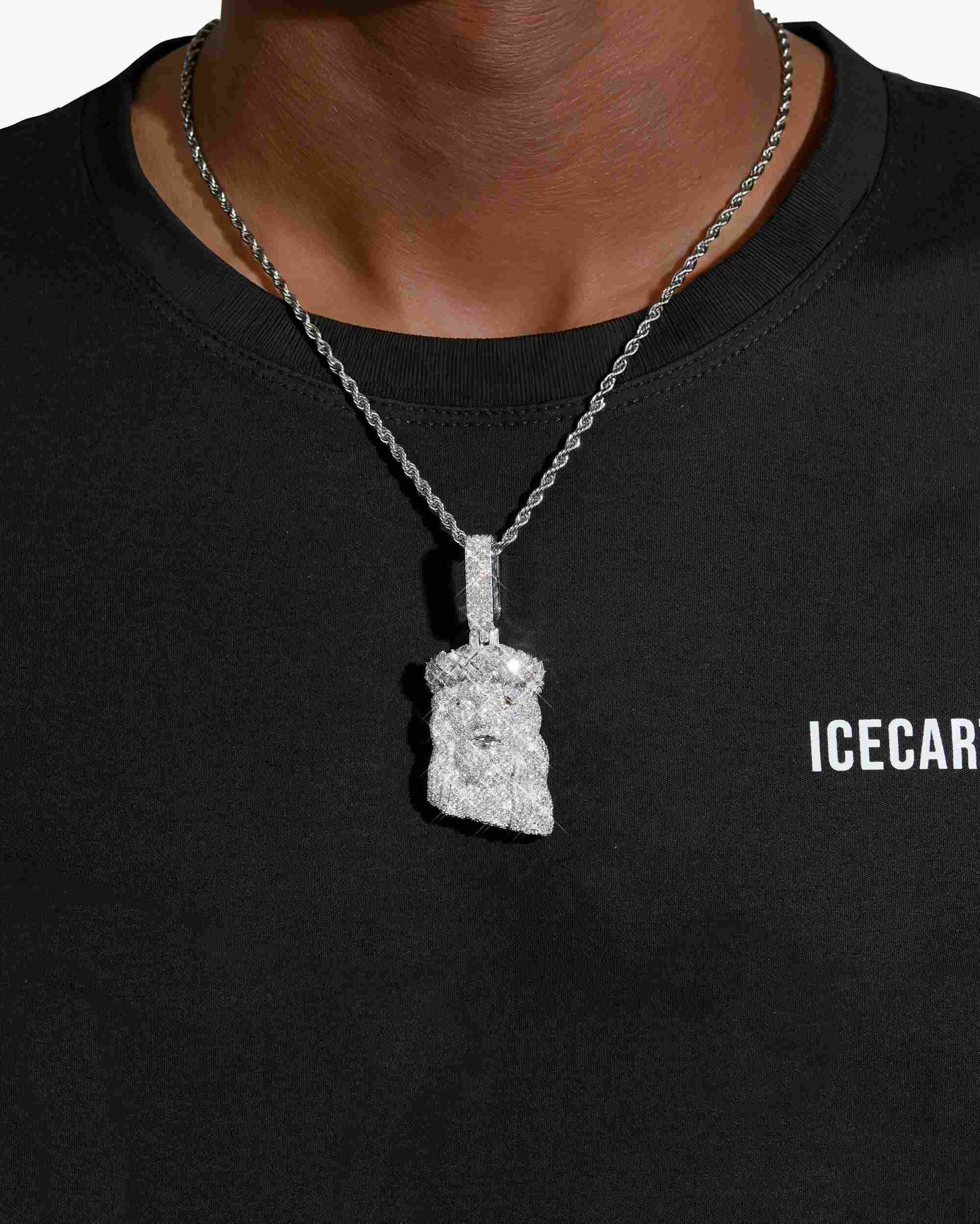 Iced Out VVS Jesus Pendant 14K Gold (view 2 of 6)
